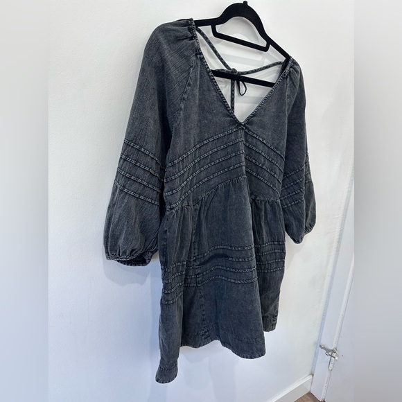 Mustard Seed Black Dark Wash V Neck Denim Midi Dress with Pockets - S - Picture 10 of 11